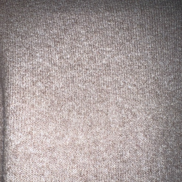 LOFT small petite oversized sweater - Picture 6 of 6